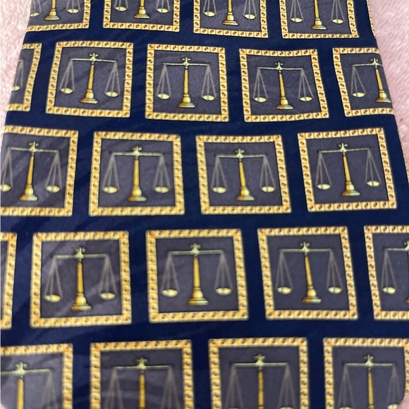 Elegant Navy and Gold Scales Patterned Men's Tie - Picture 2 of 7